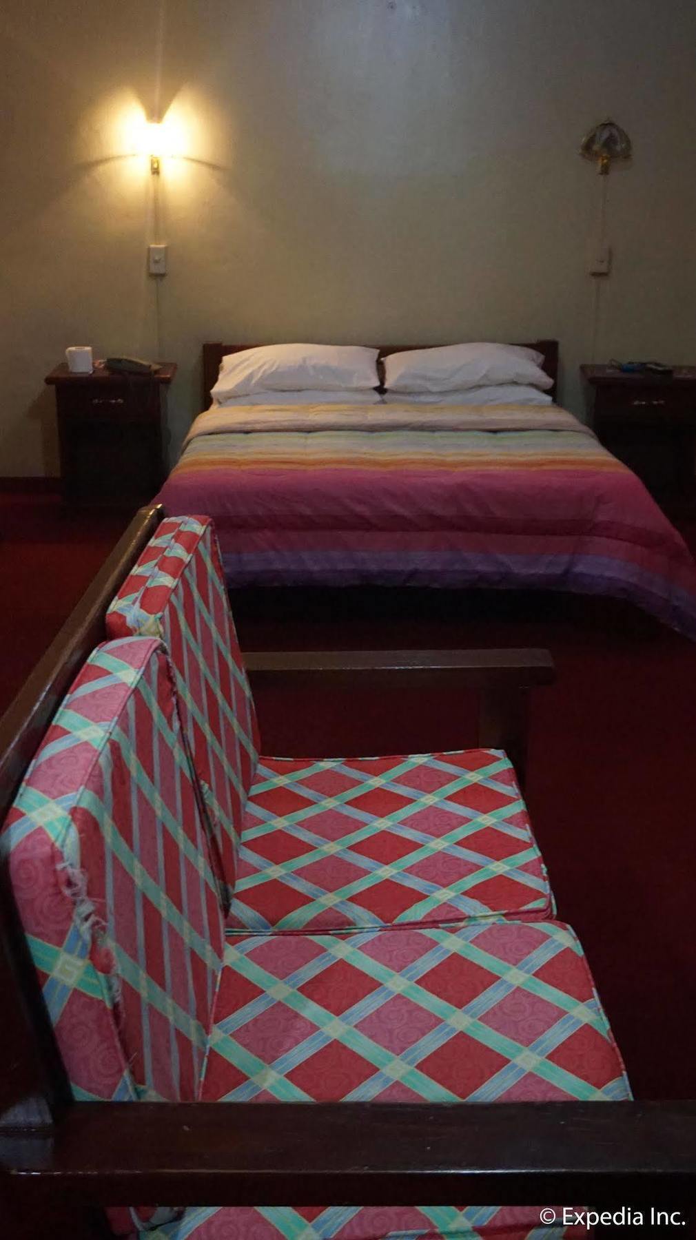 Phoenix Hotel อังเฮเลส ภายนอก รูปภาพ